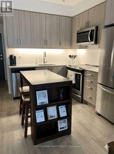 7895 Jane St in Vaughan, ON - Building Photo - Building Photo