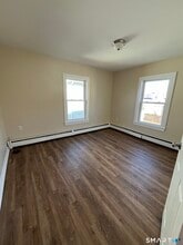 400 S Main St in New Britain, CT - Building Photo - Building Photo