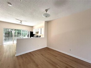 275 Devonshire Dr in Alpharetta, GA - Building Photo - Building Photo