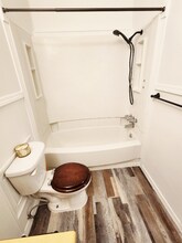 800 Chelwood Park Blvd NE in Albuquerque, NM - Building Photo - Building Photo