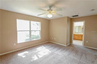 835 McFall Ave in Orlando, FL - Foto de edificio - Building Photo