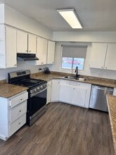 1836 W Michigan Ave in Fresno, CA - Building Photo - Building Photo