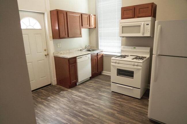 property at 3225 Bishop St