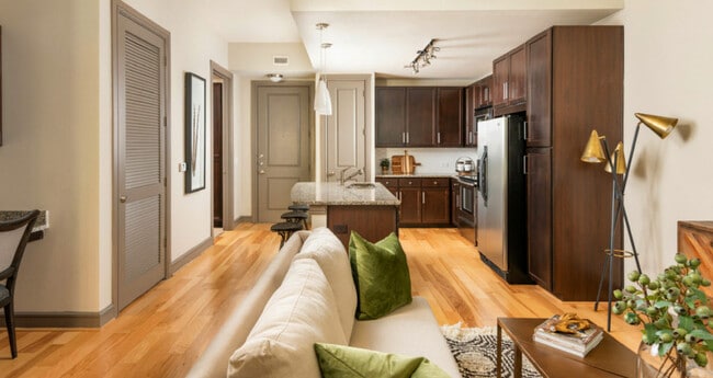 100 Westcott St in Houston, TX - Building Photo - Building Photo