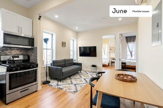 Brand Private ROOM in Bedford-Stuyvesant, Unit 2 in Brooklyn, NY - Foto de edificio - Building Photo