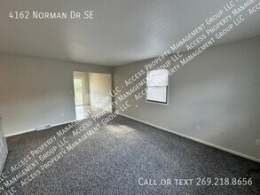 4162 Norman Dr SE in Grand Rapids, MI - Building Photo - Building Photo