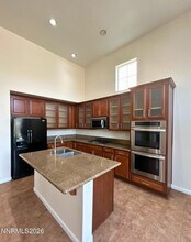 6634 Magical Dr in Sparks, NV - Building Photo - Building Photo