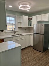 407 Newton Ave, Unit 2 in Oaklyn, NJ - Foto de edificio - Building Photo