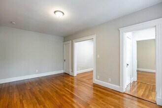 1 Craigie St in Cambridge, MA - Building Photo - Building Photo
