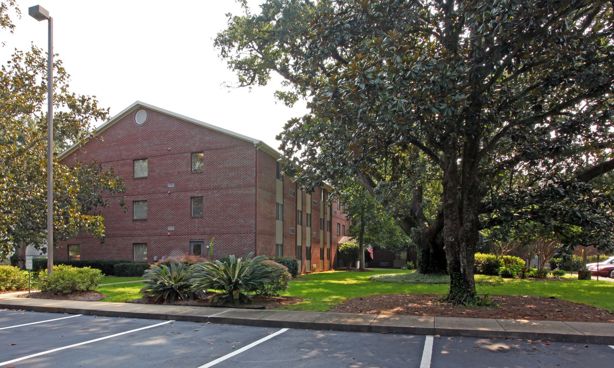 Ahepa 310-V Apartments in Mobile, AL - Foto de edificio