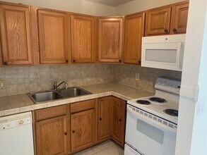 11380 Royal Palm Blvd, Unit 11380 in Coral Springs, FL - Building Photo - Building Photo