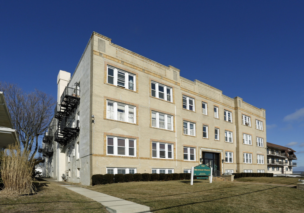 Mayfair House in Bradley Beach, NJ - Building Photo