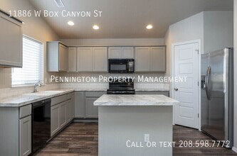 11886 W Box Canyon St in Star, ID - Building Photo - Building Photo