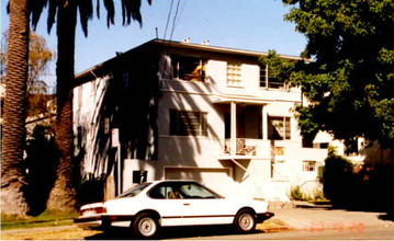 641 Oakland Ave in Oakland, CA - Building Photo - Building Photo