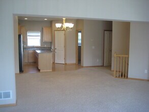 16640 50th Ct N in Minneapolis, MN - Building Photo - Building Photo