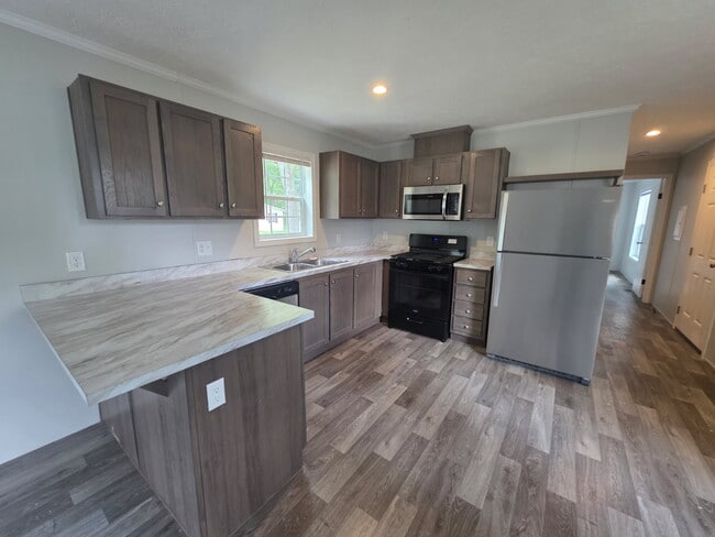 39 Canary Hill Dr in Orion Township, MI - Building Photo - Building Photo