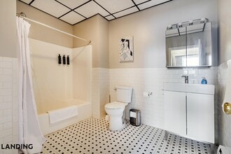 265 College St, Unit 02D in New Haven, CT - Building Photo - Building Photo