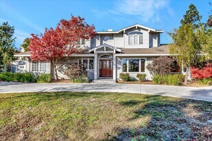 15451 Palos Verdes Dr in Monte Sereno, CA - Building Photo