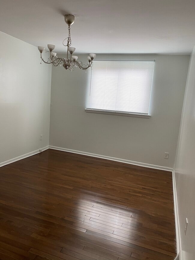 4014 W Ford Rd in Philadelphia, PA - Building Photo - Building Photo