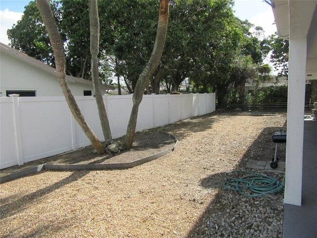 110 60th St S in St Pete Beach, FL - Building Photo - Building Photo