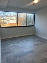 2214 Deerfern Crescent in Baltimore, MD - Building Photo - Building Photo