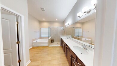 15790 Whitebark Dr in Jacksonville, FL - Building Photo - Building Photo