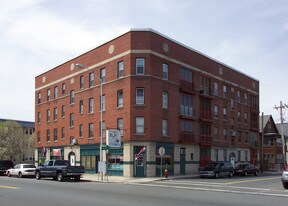 920-926 Chicopee St Apartments