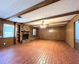 3010 Nottingham Dr in Denton, TX - Building Photo - Building Photo