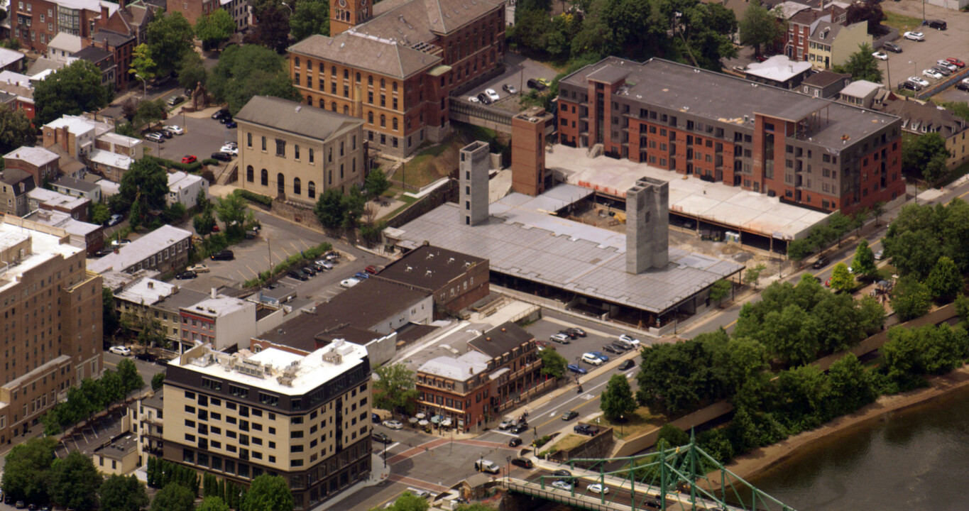 Watermark Easton in Easton, PA - Building Photo