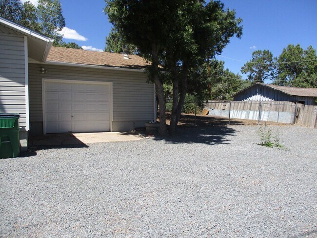 400 W Stratton in Show Low, AZ - Building Photo - Building Photo
