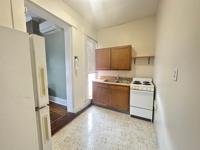 property at 365 S Upper St