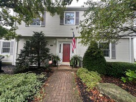 2605 Kent Rd in Columbus, OH - Building Photo