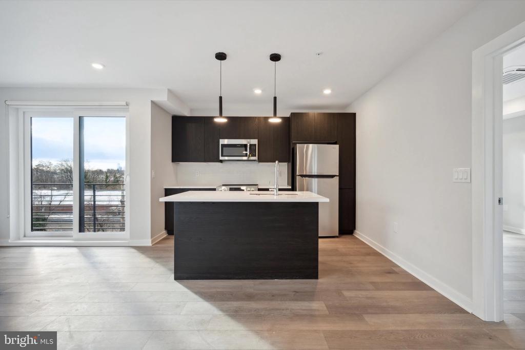 3449 Scotts Ln in Philadelphia, PA - Building Photo