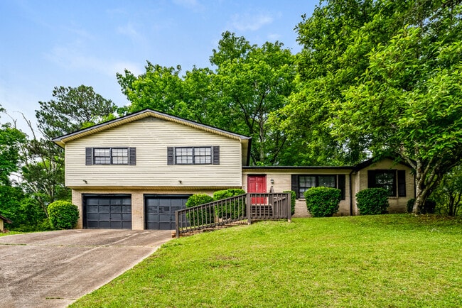 property at 1656 5th Pl NW