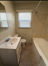 1121 26th St, Unit 1 in Santa Monica, CA - Foto de edificio - Building Photo