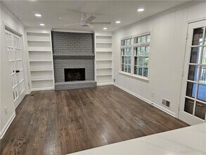 4536 Mountain Creek Dr in Roswell, GA - Building Photo - Building Photo