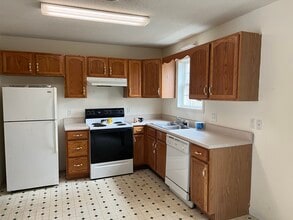 Ridgeview Townhomes in Bluff City, TN - Foto de edificio - Interior Photo