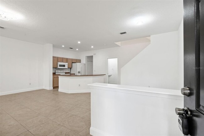 7421 Arlington Grove Cir in Tampa, FL - Building Photo - Building Photo