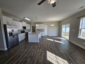 202 Mutton Dr in Pikeville, NC - Building Photo - Building Photo