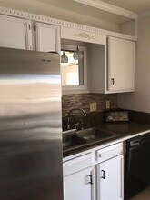 104 Loraine St in Pottsboro, TX - Building Photo - Building Photo