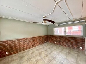 1808 3rd Ave, Unit 103 in Rock Island, IL - Foto de edificio - Building Photo