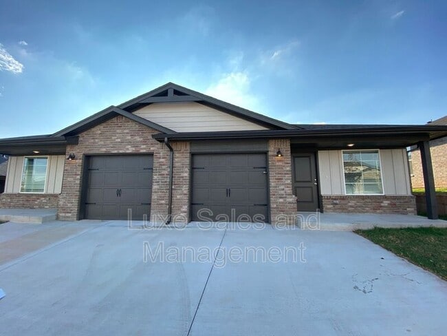 11319 Breckenridge Ln in Oklahoma City, OK - Building Photo - Building Photo