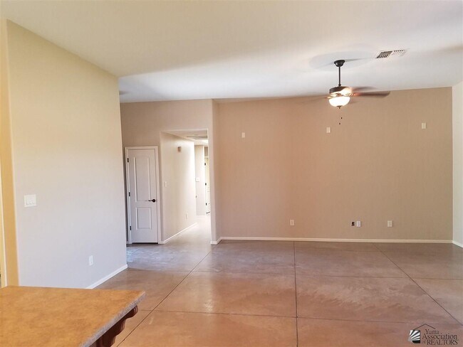 14743 S Blanco Ave in Yuma, AZ - Building Photo - Building Photo