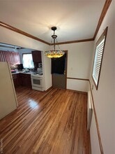 420 Pennsylvania Ave in Williston Park, NY - Foto de edificio - Building Photo