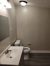 207 W Cayuga St in Crystal Springs, MS - Building Photo - Building Photo