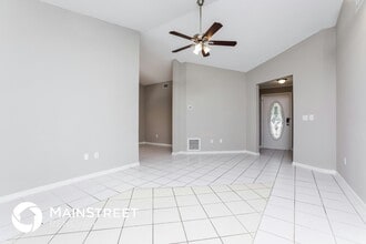 231 Lago Vista St in Debary, FL - Building Photo - Building Photo