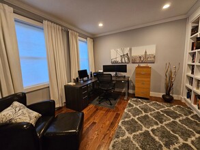 25 Meridian Ridge Dr in Newtown, CT - Building Photo - Building Photo