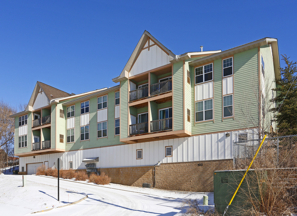 Buffalo Heights Apartments in Buffalo, MN - Building Photo