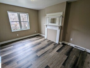 14 Penelope St in Pittsburgh, PA - Foto de edificio - Building Photo