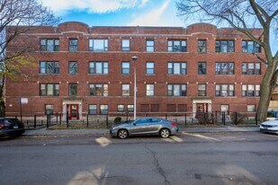 1037 W Byron St in Chicago, IL - Building Photo